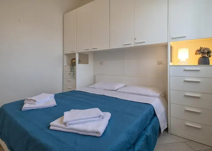 Baia Delle Mimose Vista Mare *